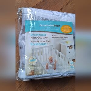 Unisex White Breathable Mesh Crib Liner With Stars Like New!
